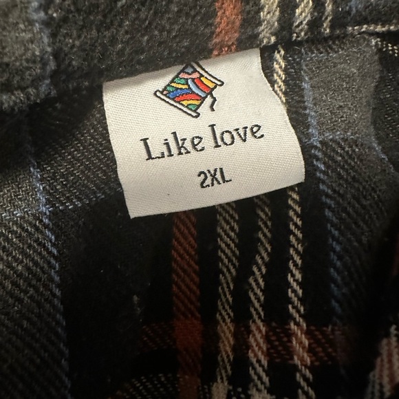 EUC LIKE LOVE PLAID BUTTON DOWN SHACKET WITH 2 FRONT POCKETS - Picture 5 of 5